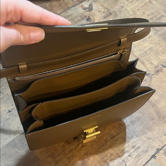 Celine Tan Leather Crossbody Bag with Gold Clasp - Picture 3 of 8